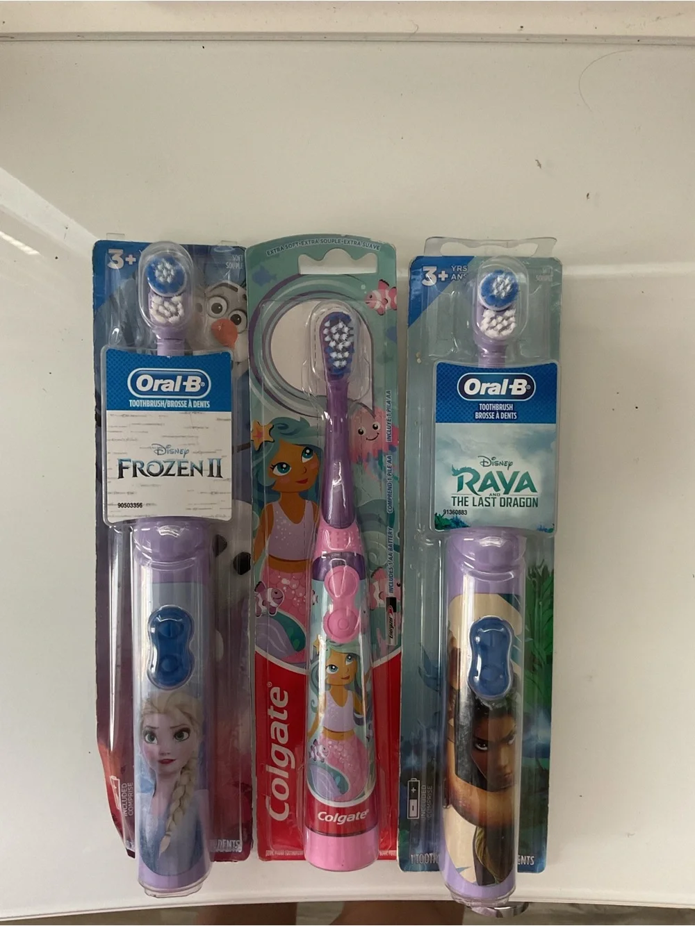 Oral‑B Kids Electric Toothbrush with Disney Characters – Purple